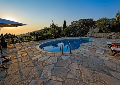 Backyard Swimming Pool Design in Scottsdale