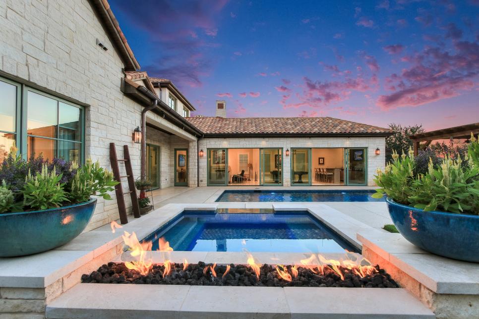 Scottsdale swimming pool fire pit Scottsdale swimming pool fire pit