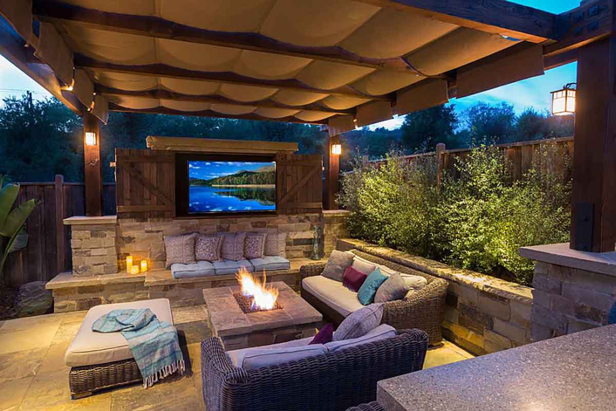 outdoor-home-theater-systems outdoor entertainment system